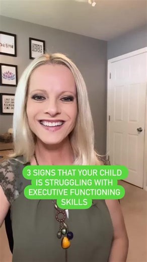 Here are 3 signs that your child might be struggling with executive functioning skills…⤵️ 1. They are disorganized 📚 It’s common for them to not turn assignments in, turn them in late, or lose papers. 2. Lack of planning 📅 Students that don’t know how to plan effectively tend to procrastinate and have a lot of trouble knowing how to break down a paper or large project into smaller, more manageable pieces. 3. Poor study skills 🙇‍♀️ Students with poor study skills will often get bad grades and 