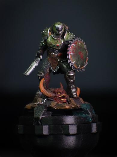 Personaje: Doom De: The Dark Ages Figura en resina de 4 cm de alto, pintada a pincel Diseñado por: En comentarios Impresa, pintura, edicion de video y fotografia por habrik paint 3d #doom #TheDarkAges ##figure #figuras #impresion3dcolombia #todos #acrilicos #aerografo #figurasdecoleccion #diorama #resina #3dprinting #figura3d #pintura3d #art3d #maker #miniatura