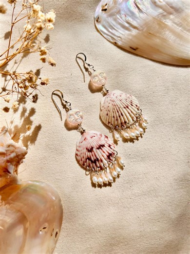 Pink Calico Scallop Shell Chandelier Earrings With Moon Faces and Pearl Fringe, Sterling Silver Seashell Earrings - Etsy