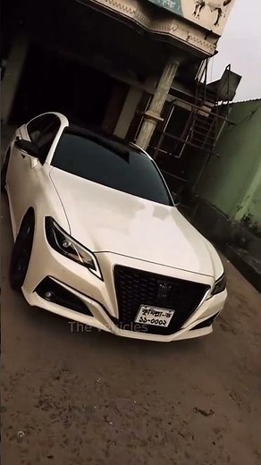 2026 Toyota Crown - The Luxury Sedan That Redefines Style & Performance! 🔥