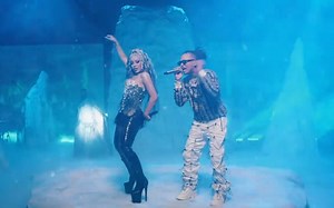 【听歌】Ozuna feat. Doja Cat - Del Mar (吉米·金梅尔现场)