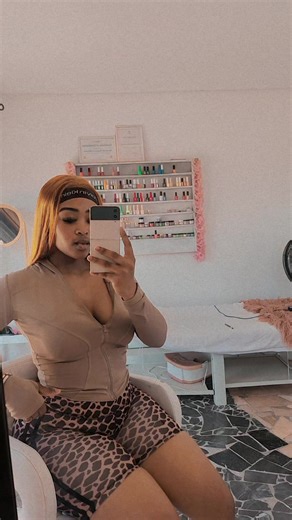 DelinesBeautyBar (@shes.deline)’s videos with original sound - Big Bardi 🏆