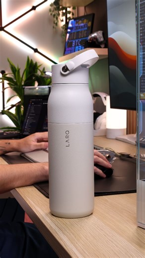 2.7K views · 51 reactions | Unboxing the LARQ Bottle — the smartest way to keep your water clean.  This bottle doesn’t just look premium, it purifies itself with LARQ’s PureVis UV-C tech that kills up to 99% of bacteria and viruses. No chemicals, no weird smells — just fresh water anytime. Perfect for long editing days, travel, or shooting outdoors. #Smartlife #Unboxing #SmartBottle #PureVis #TechLifestyle #CreatorSetup #EverydayCarry #Tech #LARQ | Bam's Tech Zone | Facebook