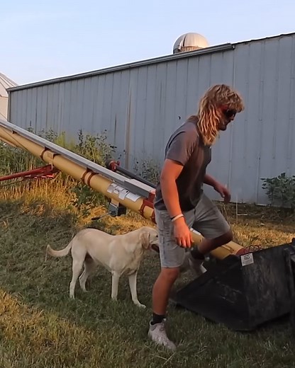 Farm Cleanup #farming #farmlife #farmhouse | Cole the Cornstar
