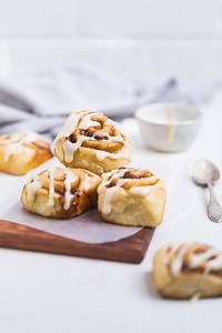 Vegan Cinnamon Rolls No Yeast - Make It Dairy Free