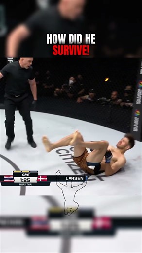 How Did He Survive That?! Tawanchai vs Larsen #muaythai #knockout