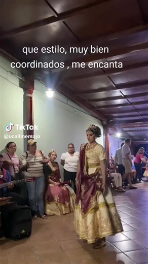 bailarines con traje de fantasía árabe, danzan la pieza musical LA RINCONADA ( CHAMBA CHAN)