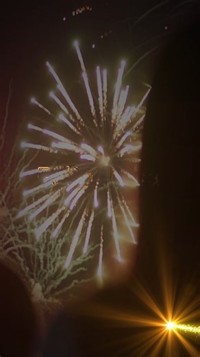 🎄✨ ¡El show navideño más esperado del año está por comenzar! ✨🎆 Este 30 de noviembre desde las 3:00 PM, vení a vivir una experiencia mágica llena de luces, música, color y tus personajes favoritos. 🎁🎶 Shows infantiles, grupos musicales y muchas sorpresas más... 🎁🎶 📍 Terreno contiguo al Edificio Pellas 🌟 ¡Prepárate para celebrar juntos la magia de la Navidad como nunca antes! 🎇 | Canal 10 Nicaragua