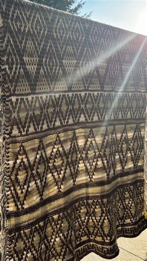 Finished my crochet beach blanket ☀️🏖️