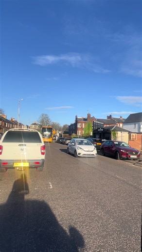 YX18 LKM (50403) is seen here in Glasgow Road on service x76