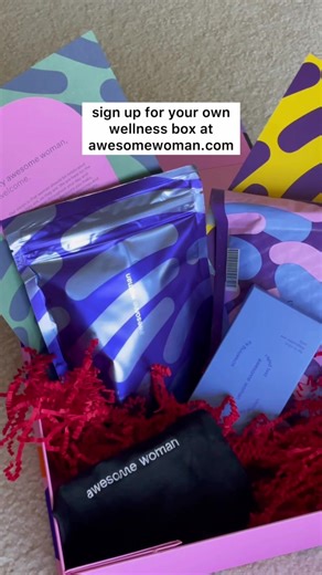 It’s here! My awesome woman monthly subscription has arrived. Want to get in on the awesome? Check out awesomewoman.com to find out more. #awesomewoman #health #wellness #healthyhabits #womenshealth