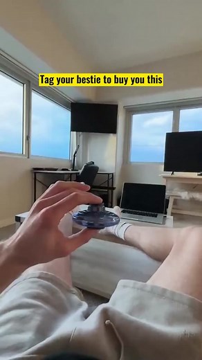 UFO finger spinner. #fyp #interestingthings #fingerspinner