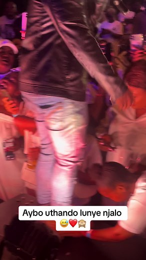 Uthando Lunye Lyrics | Q Twins ft Mduduzi Ncube