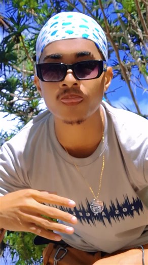 Micronesian and Polynesian Dance Moves Explained