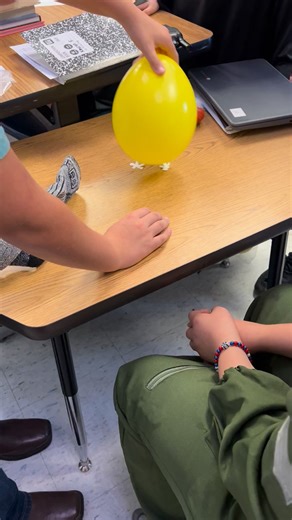 The 5th graders in Mrs. Martinez’s class know that science is like magic - BUT IT’S REAL! #FourBirdsOneNest Dinwiddie County Public Schools | Dinwiddie Elementary | Facebook