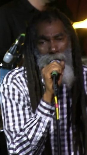 DON CARLOS 🇯🇲 •Young Girl /Live Performance • #doncarlos #reggae #roots