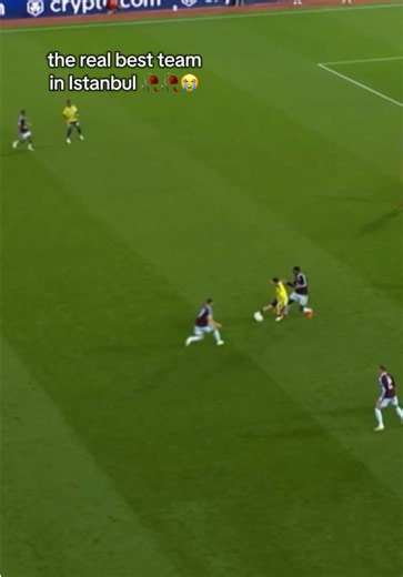 Im posting these when the game is 4-0 is probably gonna end with more goals at this point. Fenerbahçe v Aston Villa at the Champions League #galatasaray #championsleague #astonvilla #fenerbahçe #astonvillavfenerbahce