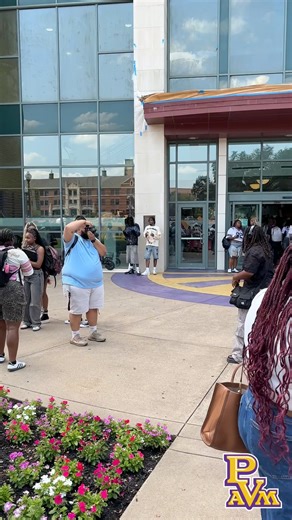 The Hill is filled with energy once again. Our Panthers make the campus come alive. Welcome back Panthers! #PVAMU #FirstDayOfClass #PantherPride | Prairie View A&M University