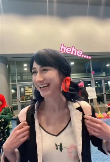 Marinette Miraculous Ladybug Fan-Favorite Video