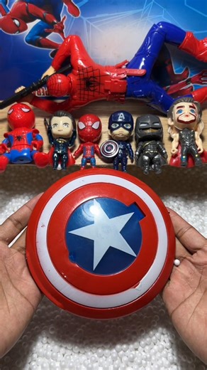 hunting toys Spider-Man vs Captain America Toys unboxing video