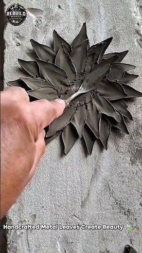Handcrafted Metal Leaves Create Beauty 🍃⚒️ #Metalwork #Artisan #WallArt