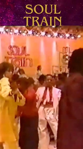 Nobody does it like the Soul Train era! #soultrain #vintagefashion #groove