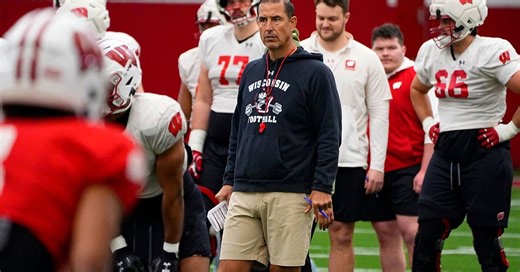 Spring Intel | A couple of notes from Wisconsin's return to the practice field