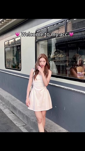 Creative Pose Ideas for Selfies and Portraits