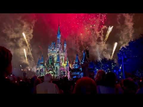 (4K) Disney’s Not-So-Spooky Spectacular • Magic Kingdom • FULL SHOW (Halloween Fireworks)