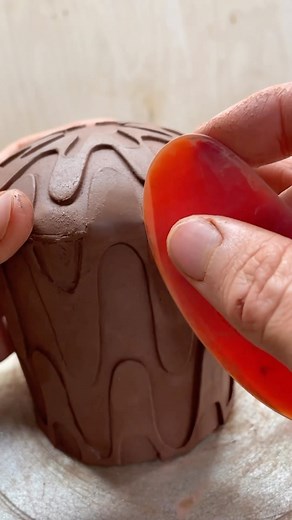 60K views · 688 reactions | How to make a mug ❤️ ••• Follow @studiobdu for more! | The Ceramic School | Facebook