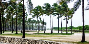 Tropical trouble monitored near Southeast US as new system packing heavy rains to douse Florida