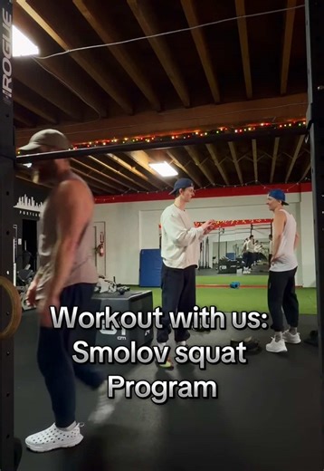 Pro tip: adjust your belt when you bulk or you might get wrecked by your own belt type shit. More vlog posts coming, buckle up 🤡 #portlandtrainer #portlandfitness #vlog #built4beach #thebois