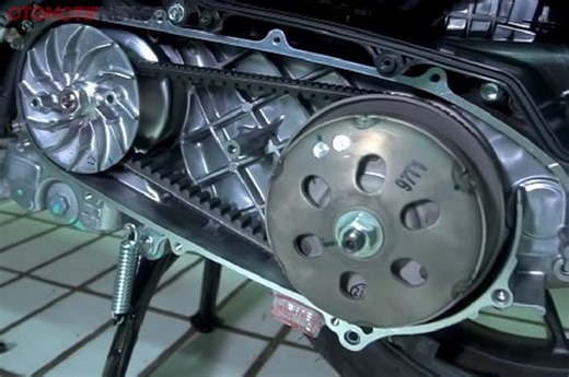Muncul Suara Dengung di CVT Saat Motor Matik Tutup Gas? Ini Sebabnya - Otomotifnet.com