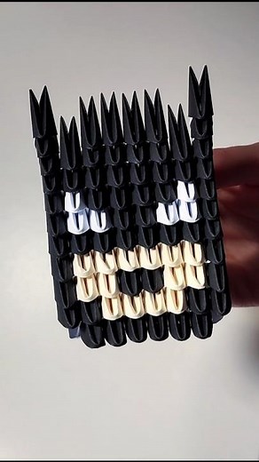 Batman origami mask 🦇 #origami #pixelart #papercraft #crafts #batman #papercrafts #craft