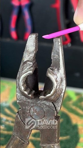 The Amazing Trick to Clean Your Rusty Tools#RustRemoval #ToolRestoration #DIYHack