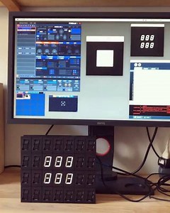 Experimentation with Modul8 by Moving image as digits (test) #modul8 -> #syphon -> #processing -> #alfazeta #flipdigits #display #garagecube | Modul8