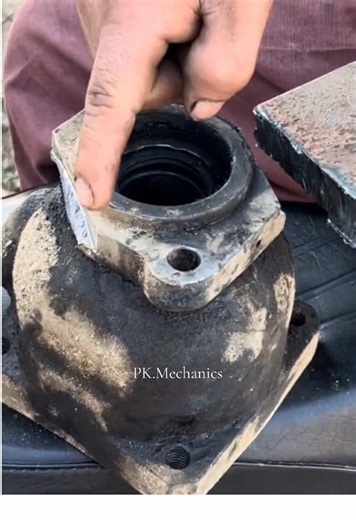 Completely Dead Hydraulic Pump Repaired! Insane Metal Build-Up & Machining Skills ? #mechanic #hydraulicpump #repairskills #metalworking #latheworkUKUSA🇱🇷