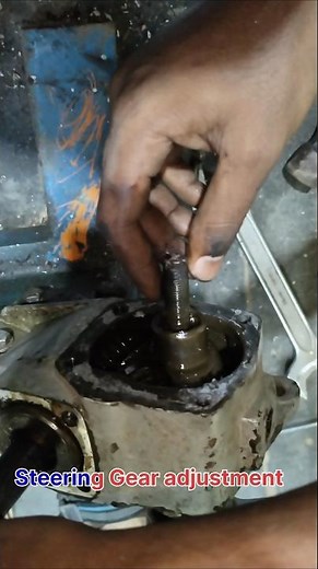 Steering gear Box Repair #shorts #youtubeshorts #shortsviral #mechanic #automobile #auto #steering