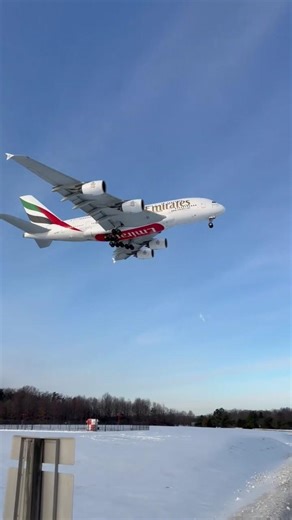 Emirates Surprise Landing at Washington Dulles | Dulles Airport Emirates Flight landing footages