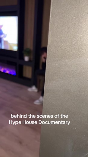 TikTok Superstardom: Advice from a Hype House Member