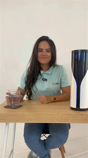 A água que bebe todos os dias mata a sede… mas será que faz bem à sua saúde? O cansaço, o envelhecimento e até a falta de energia podem estar ligados ao que bebe. Com o Hydro Detox , transforma a água normal em água hidrogenada, cheia de antioxidantes que ajudam o corpo a proteger-se. ✔ Combate o envelhecimento precoce ✔ Dá mais energia no dia a dia ✔ Pequeno e fácil de usar em casa 👉 Clique em "Saiba mais" e descubra os benefícios da água hidrogenada. | Hydra Portugal