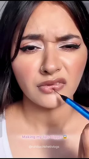8.2M views · 6.9K reactions | Don't try this hack  #trendingshorts #trendinghacks #lipplumping #hack #makeuptutorial #makeup #shorts #shortvideo #viralvideos #viralhacks #shortsfeed #usefulhacks | Ruhi Bachkheti Vlogs | Facebook