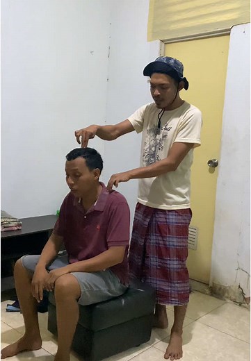 Mengobati pinggang sakit #fyp #viral #comedia