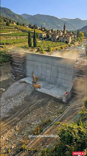 How Dam on River is Built