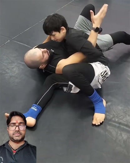 Side Control To Side Triangle Choke #hanuman #viral #shorts #jiujitsu #reels ##grappling #bjj