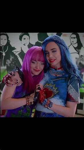 Mal and Evie: A Colorful Connection