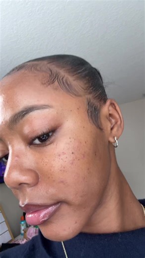 Create Natural-Looking Freckles with Makeup Hacks