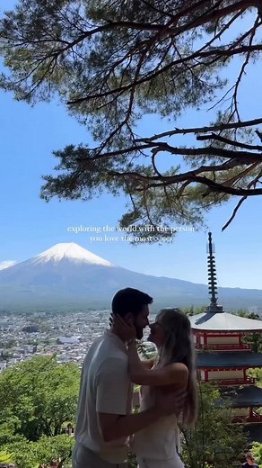 Japan 日本 🇯🇵 Asia Travel | Hotels | Food | Tips on Instagram: "@katherine just turned a kiss under Mt. Fuji into the ultimate definition of love goals 💏🗻 Who are you tagging for a sunrise moment this unreal? ❤️✨ 📌 What to know before you go: • Best views of Mt. Fuji are from Lake Kawaguchi—especially at Chureito Pagoda for that iconic shot • Climbing season runs July to early September, when trails are open and huts operate • Winter offers the clearest skies for photos, though it’s too icy t
