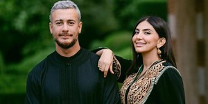 Saad Lamjarred fête son deuxième anniversaire de mariage en tenue traditionnelle (PHOTO)