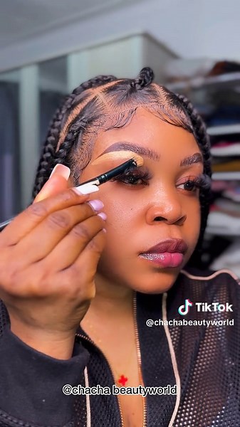 Step-by-Step Eyebrow Drawing Tutorial